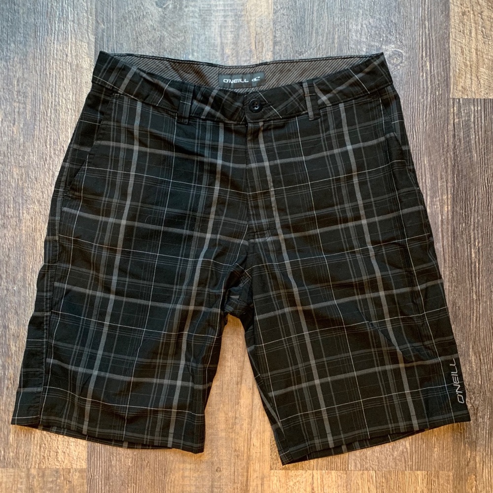 32W MEN FLAT FRONT SHORTS